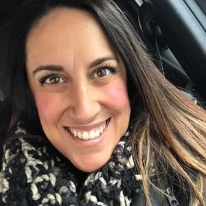 Meet your Posher, Stephanie